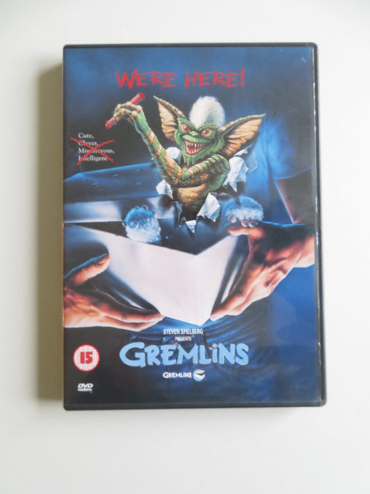 GREMLINS (DVD) ZACH GALLIGAN PHOEBE CATES COREY FELDMAN 1984 REGION 2 Movie posters