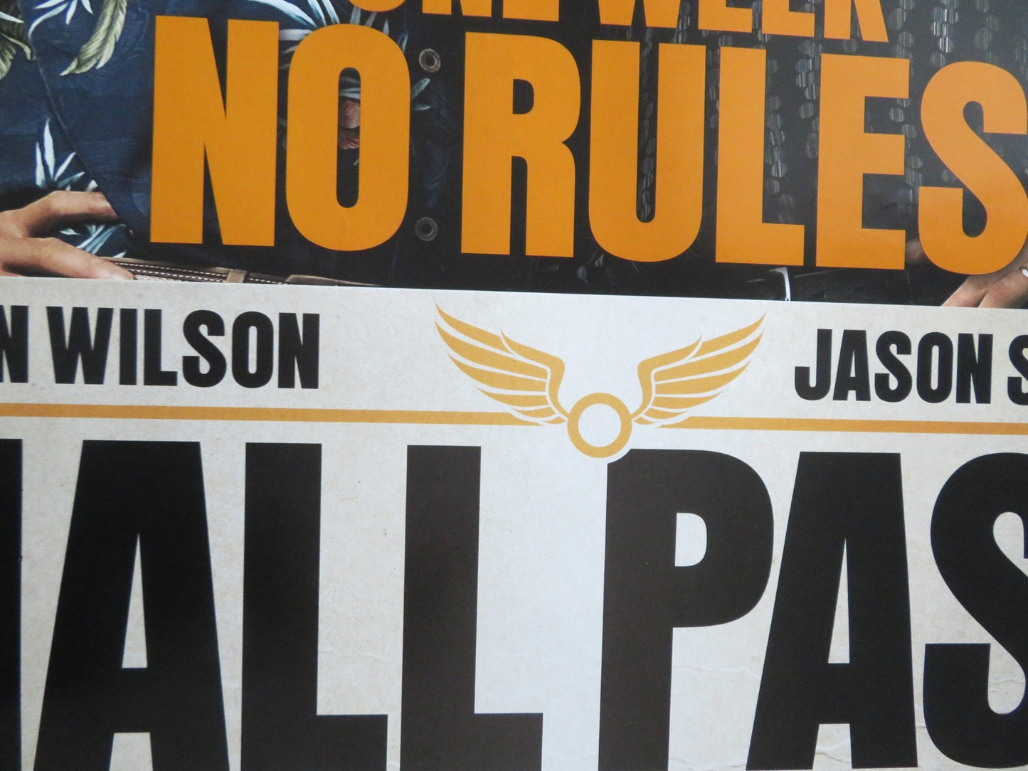 HALL PASS US ONE SHEET ROLLED POSTER OWEN WILSON JASON SUDEIKIS 2011 Rendezvous Cinema Movie posters