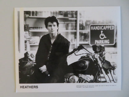HEATHERS MOVIE STILL PHOTO LOT OF 7 WINONA RYDER CHRISTIAN SLATER 1989 - Rendezvous Cinema
