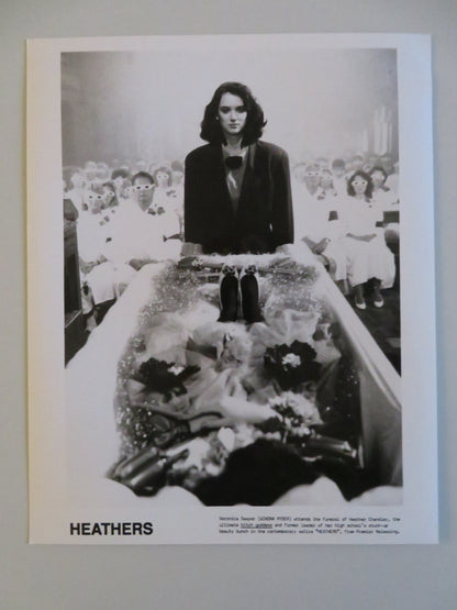 HEATHERS MOVIE STILL PHOTO LOT OF 7 WINONA RYDER CHRISTIAN SLATER 1989 - Rendezvous Cinema
