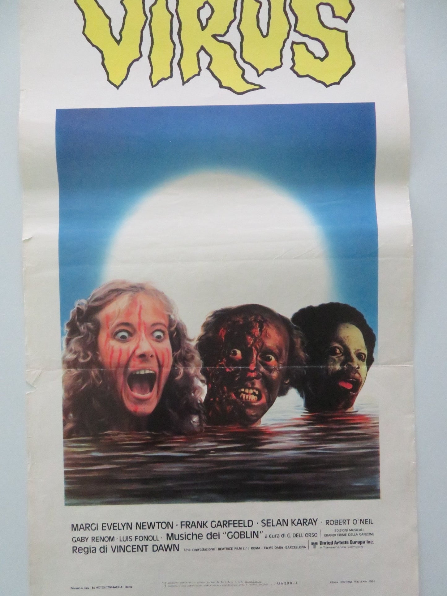 HELL OF THE LIVING DEAD ITALIAN LOCANDINA POSTER MARGIE NEWTON GAROFALO 1981 Movie posters