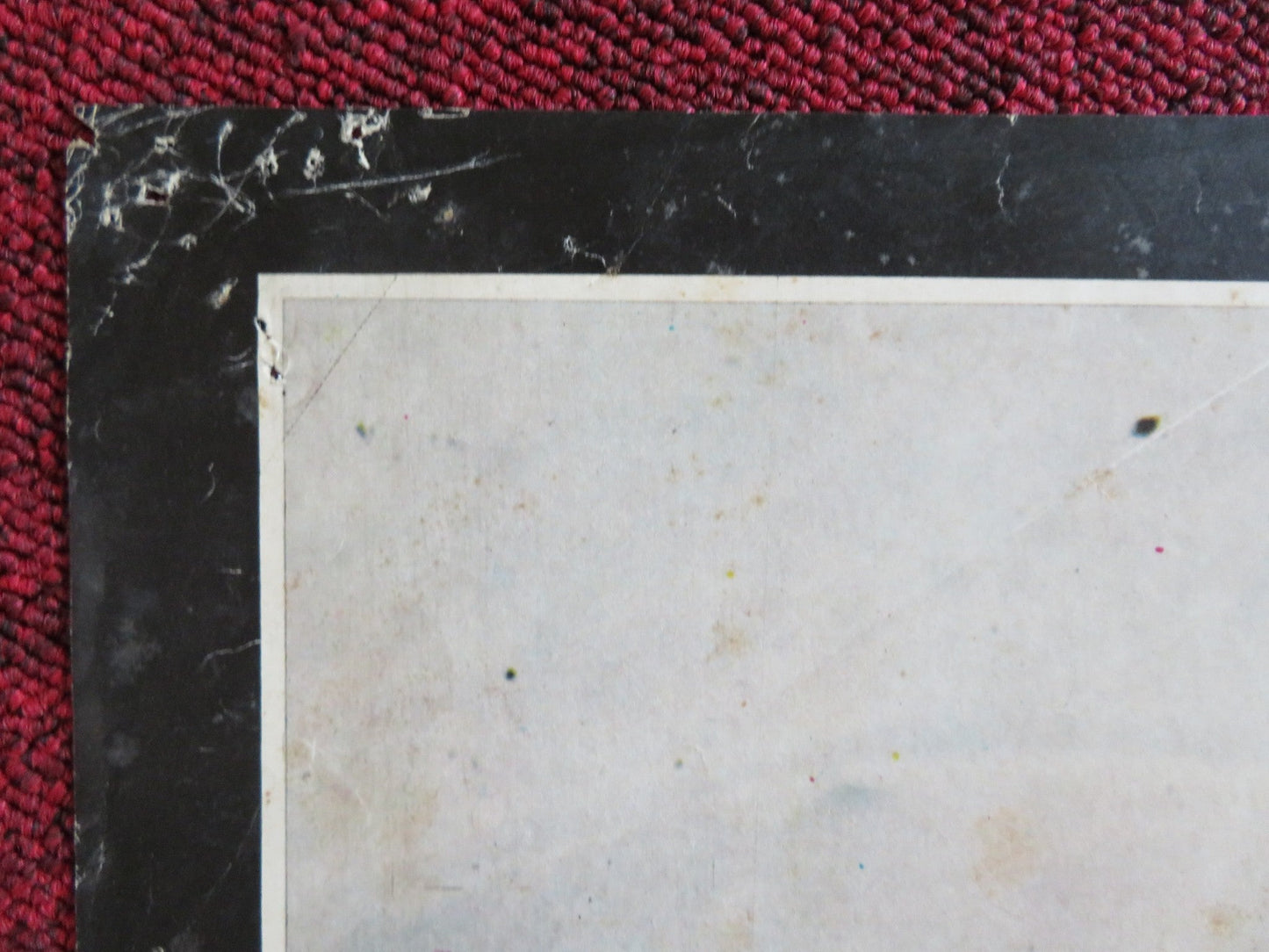 HIGH ROAD TO CHINA - A ITALIAN FOTOBUSTA POSTER FOLDED TOM SELLECK 1983 Rendezvous Cinema Movie posters