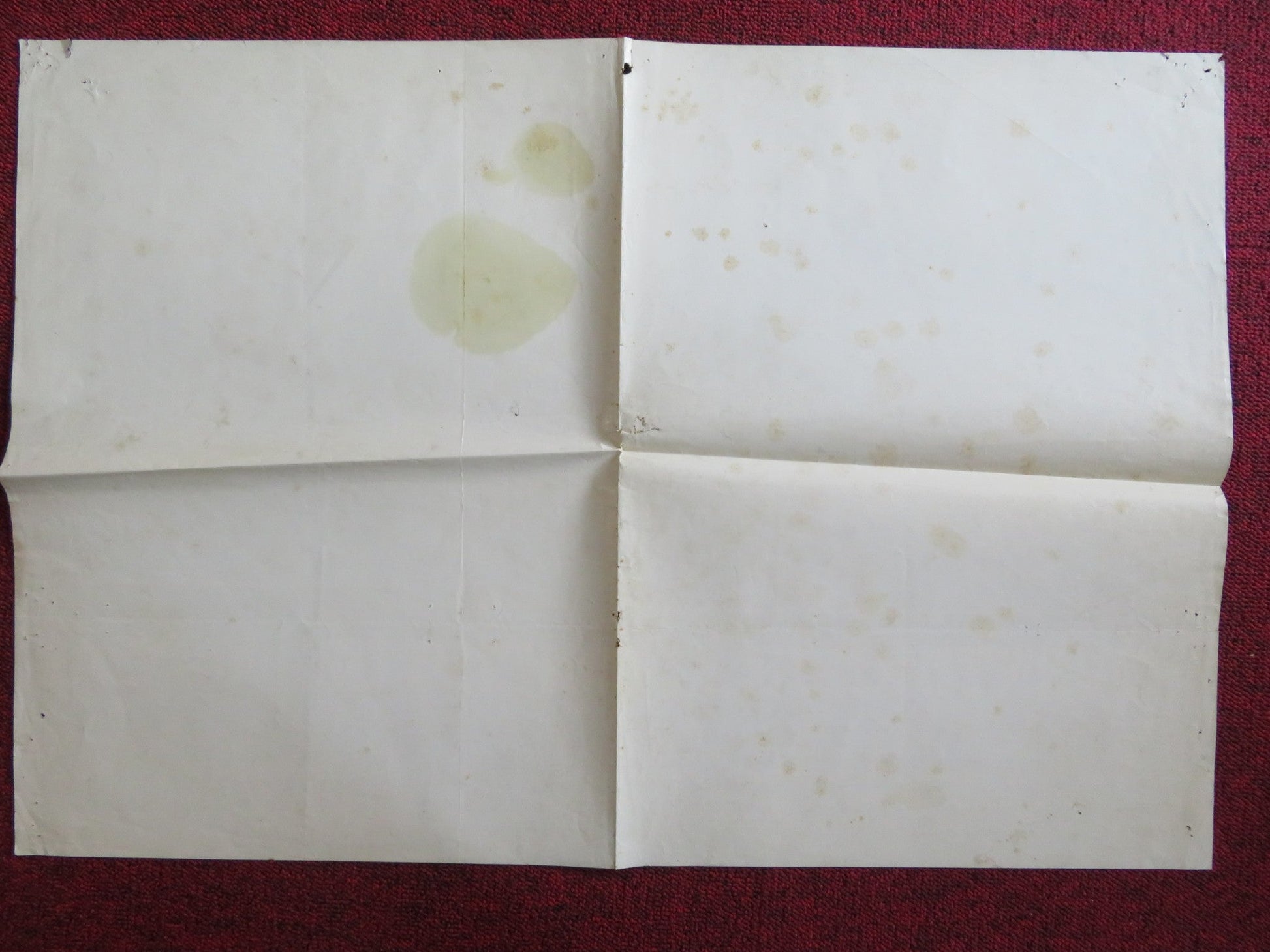 HIGH ROAD TO CHINA - A ITALIAN FOTOBUSTA POSTER FOLDED TOM SELLECK 1983 Rendezvous Cinema Movie posters