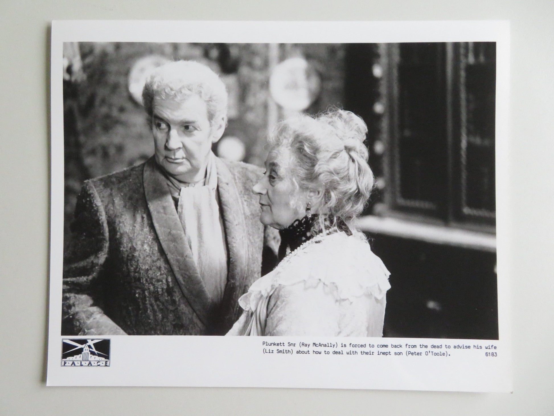HIGH SPIRITS - A MOVIE STILL PHOTO LOT OF 7 STEVE GUTTENBERG DARYL HANNAH 1988 - Rendezvous Cinema