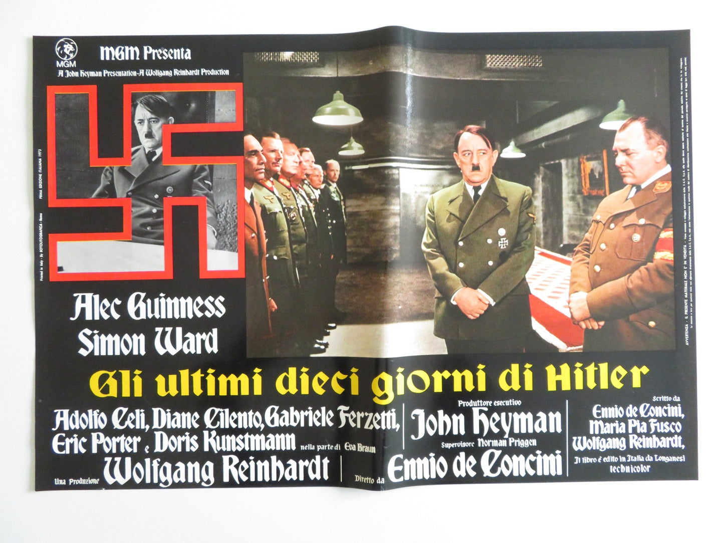 HITLER: THE LAST TEN DAYS - F ITALIAN FOTOBUSTA POSTER ALEC GUINNESS WARD 1973 Rendezvous Cinema Movie posters