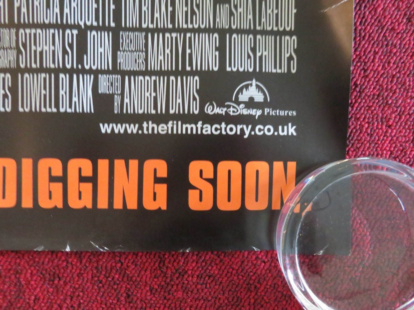 HOLES - A UK QUAD ROLLED POSTER DISNEY SHIA LA BEOUF SIGOURNEY WEAVER 2003 Movie posters