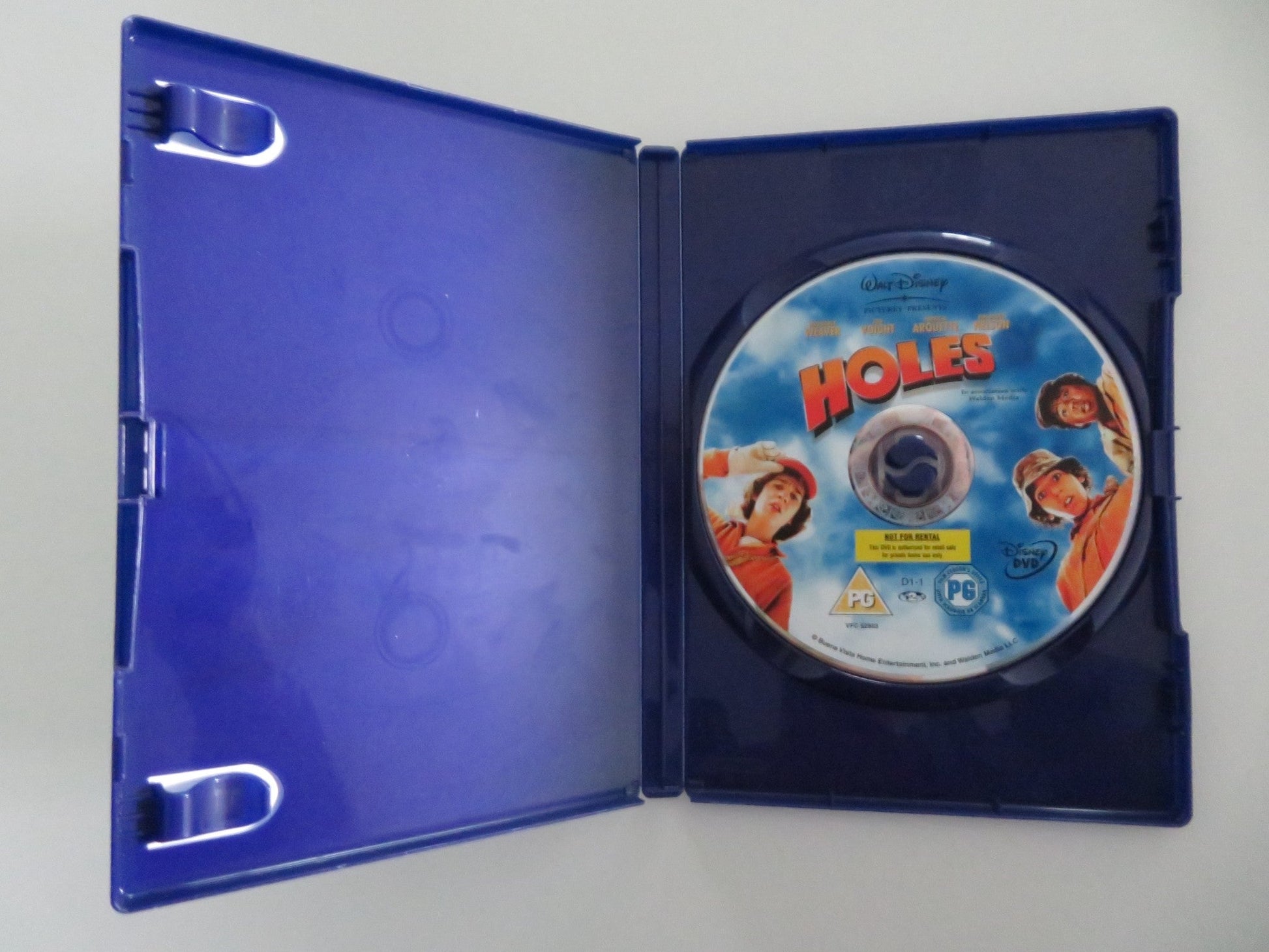 HOLES (DVD) DISNEY SHIA LABEOUF SIGOURNEY WEAVER 2003 REGION 2 Movie posters