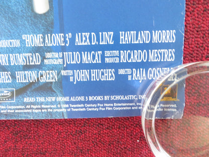 HOME ALONE 3 VHS VIDEO POSTER ROLLED ALEX D.LINZ OLEK KRUPA 1997 Rendezvous Cinema Movie posters