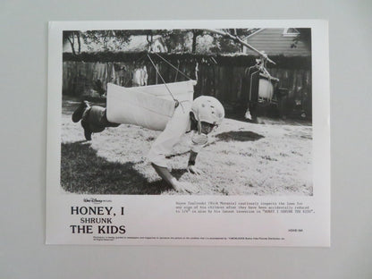 HONEY I SHRUNK THE KIDS MOVIE STILL PHOTO LOT OF 5 DISNEY RICK MORANIS 1989 - Rendezvous Cinema
