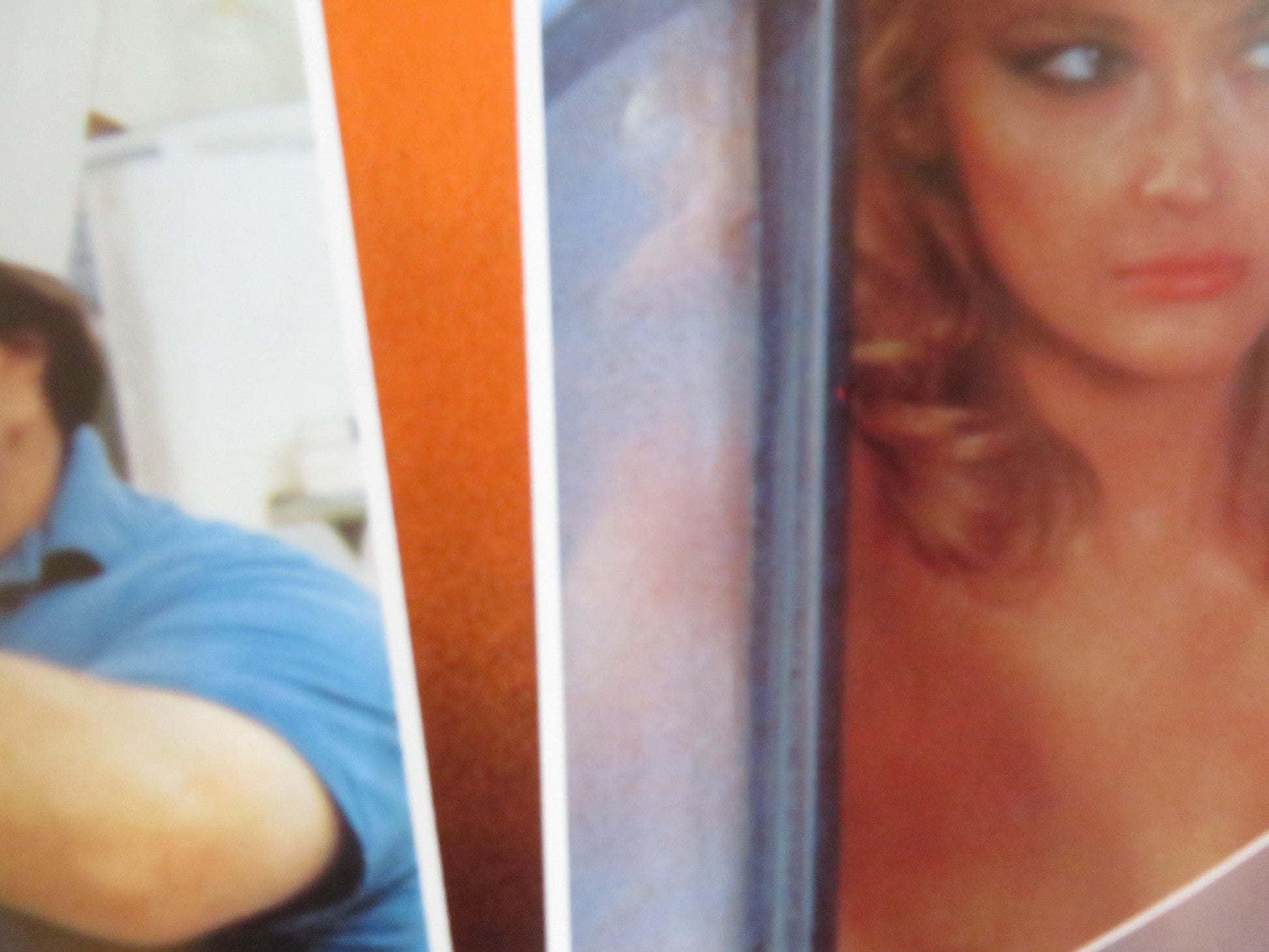 HOT RESORT - C ITALIAN FOTOBUSTA POSTER CANNON TOM PARSEKIAN MICHAEL KERZ 1985 Rendezvous Cinema Movie posters