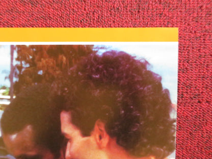 HOT RESORT - C ITALIAN FOTOBUSTA POSTER CANNON TOM PARSEKIAN MICHAEL KERZ 1985 Rendezvous Cinema Movie posters