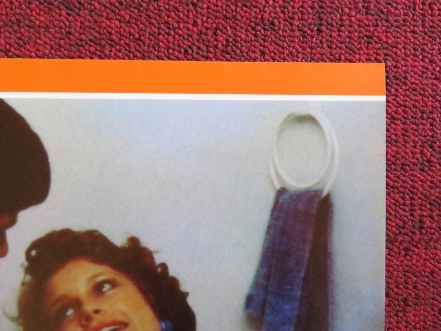 HOT RESORT - D ITALIAN FOTOBUSTA POSTER CANNON TOM PARSEKIAN MICHAEL KERZ 1985 Rendezvous Cinema Movie posters