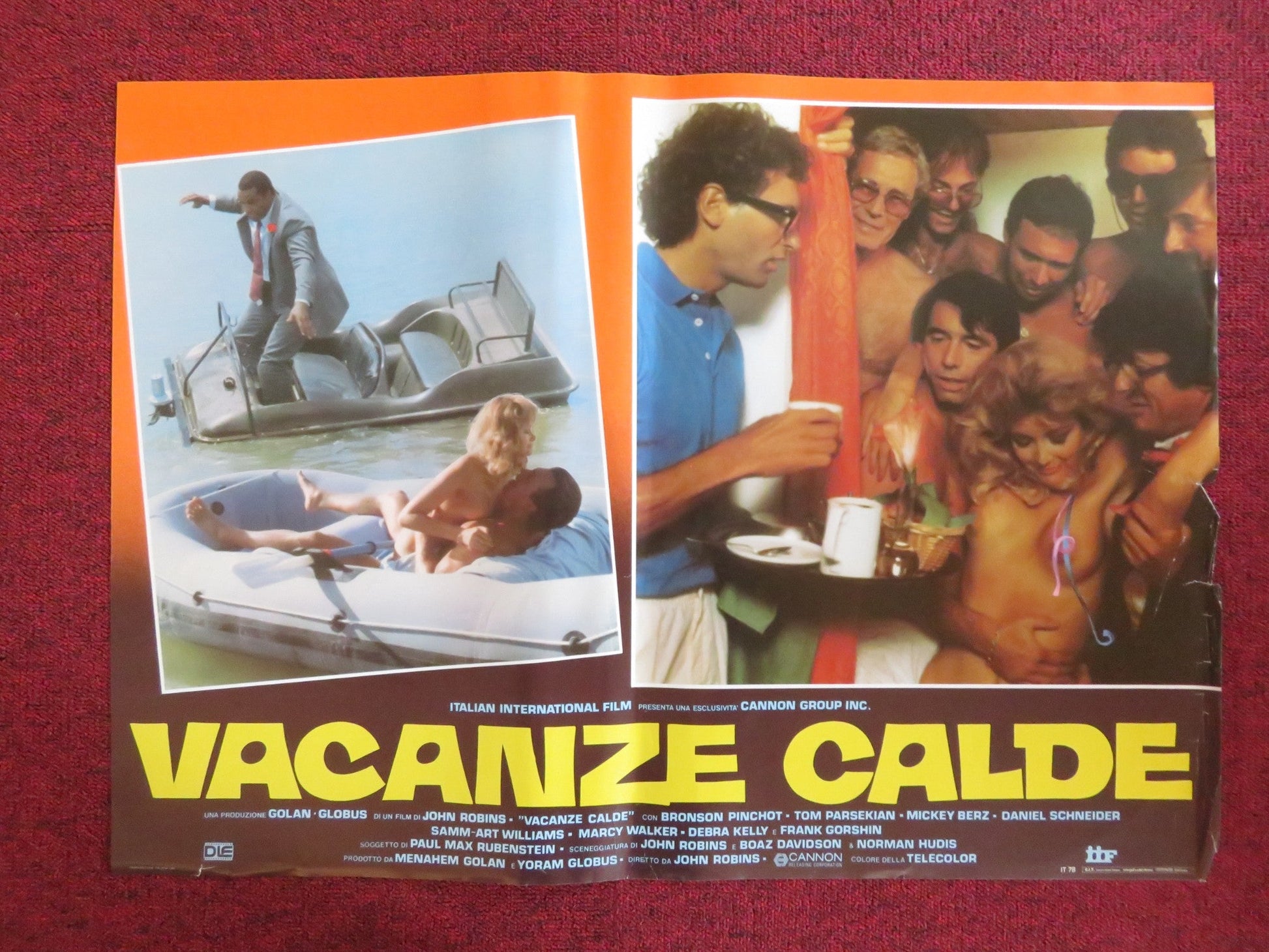 HOT RESORT - F ITALIAN FOTOBUSTA POSTER CANNON TOM PARSEKIAN MICHAEL KERZ 1985 Rendezvous Cinema Movie posters
