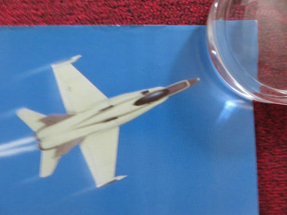 HOT SHOTS! UK QUAD ROLLED POSTER CHARLIE SHEEN CARY ELWES 1991 Rendezvous Cinema Movie posters