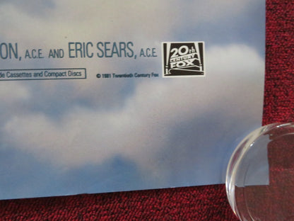 HOT SHOTS! UK QUAD ROLLED POSTER CHARLIE SHEEN CARY ELWES 1991 Rendezvous Cinema Movie posters