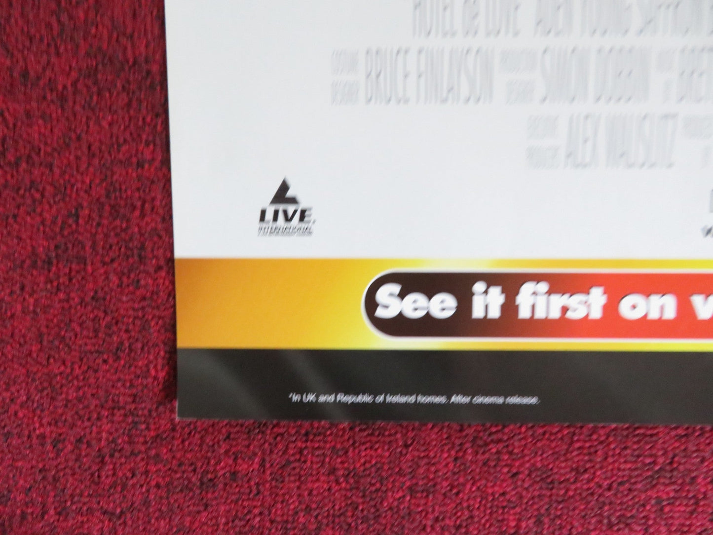 HOTEL DE LOVE VHS VIDEO POSTER ADEN YOUNG SAFFRON BURROWS 1996 Rendezvous Cinema Movie posters