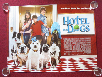 HOTEL FOR DOGS UK QUAD ROLLED POSTER EMMA ROBERTS DON CHEADLE 2009 Rendezvous Cinema Movie posters