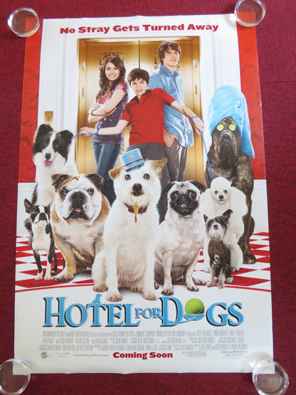 HOTEL FOR DOGS US ONE SHEET ROLLED POSTER EMMA ROBERTS LISA KUDROW 2009 Rendezvous Cinema Movie posters