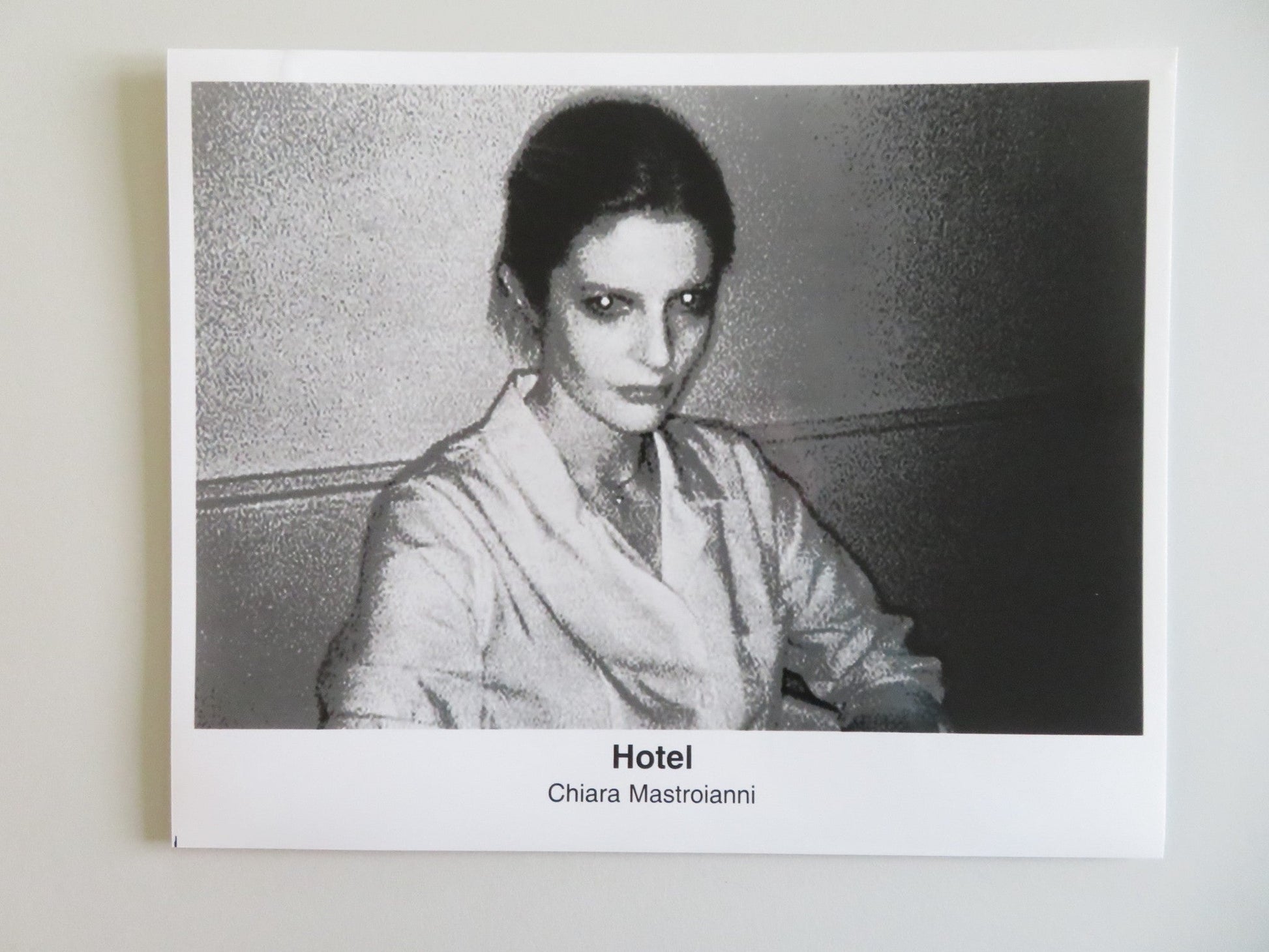 HOTEL MOVIE STILL PHOTO LOT OF 6 DAVID SCHWIMMER SALMA HAYEK RHYS IFANS 2001 - Rendezvous Cinema