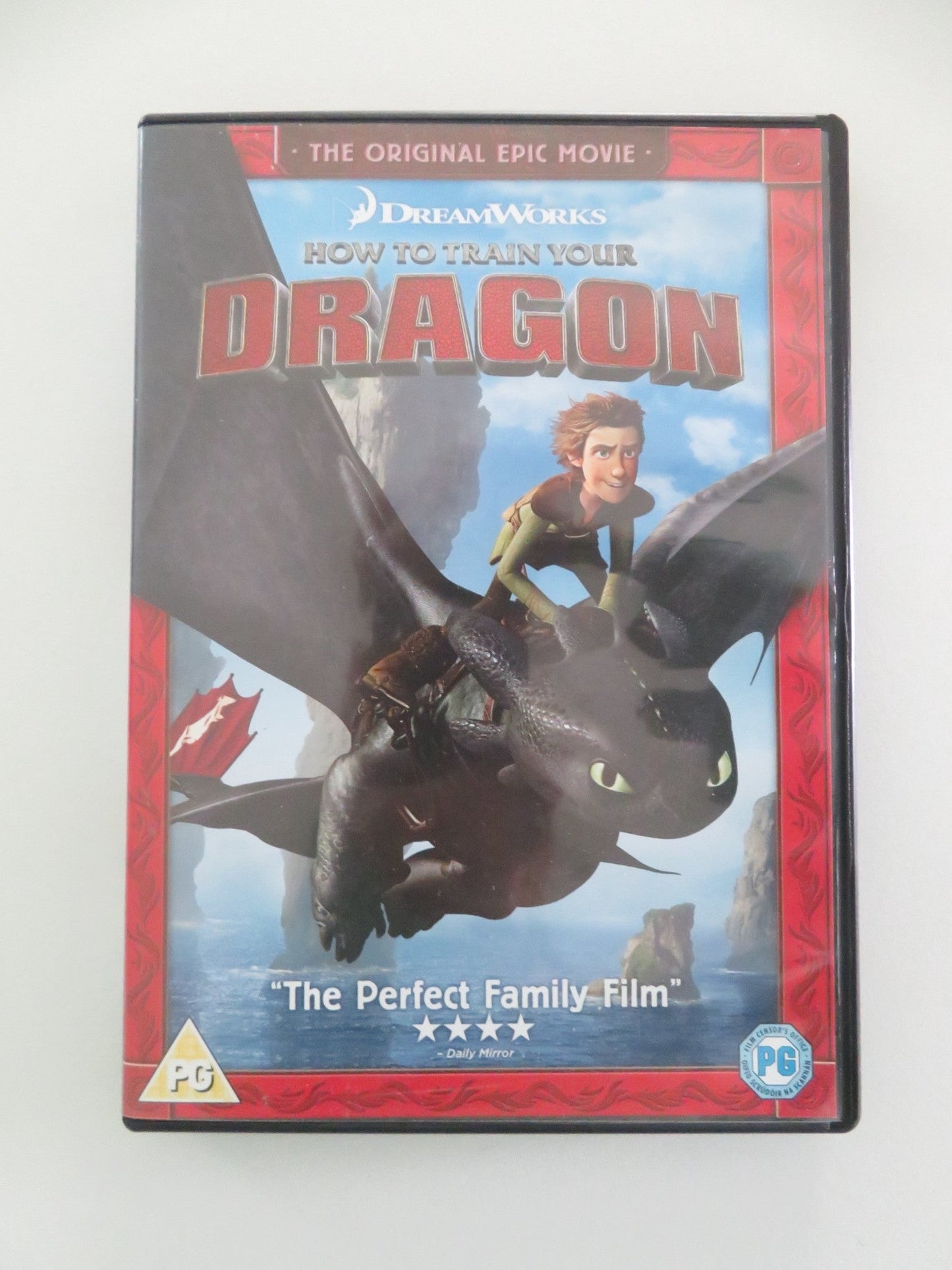 HOW TO TRAIN YOUR DRAGON (DVD) JAY BARUCHEL GERARD BUTLER 2010 REGION 2 Movie posters