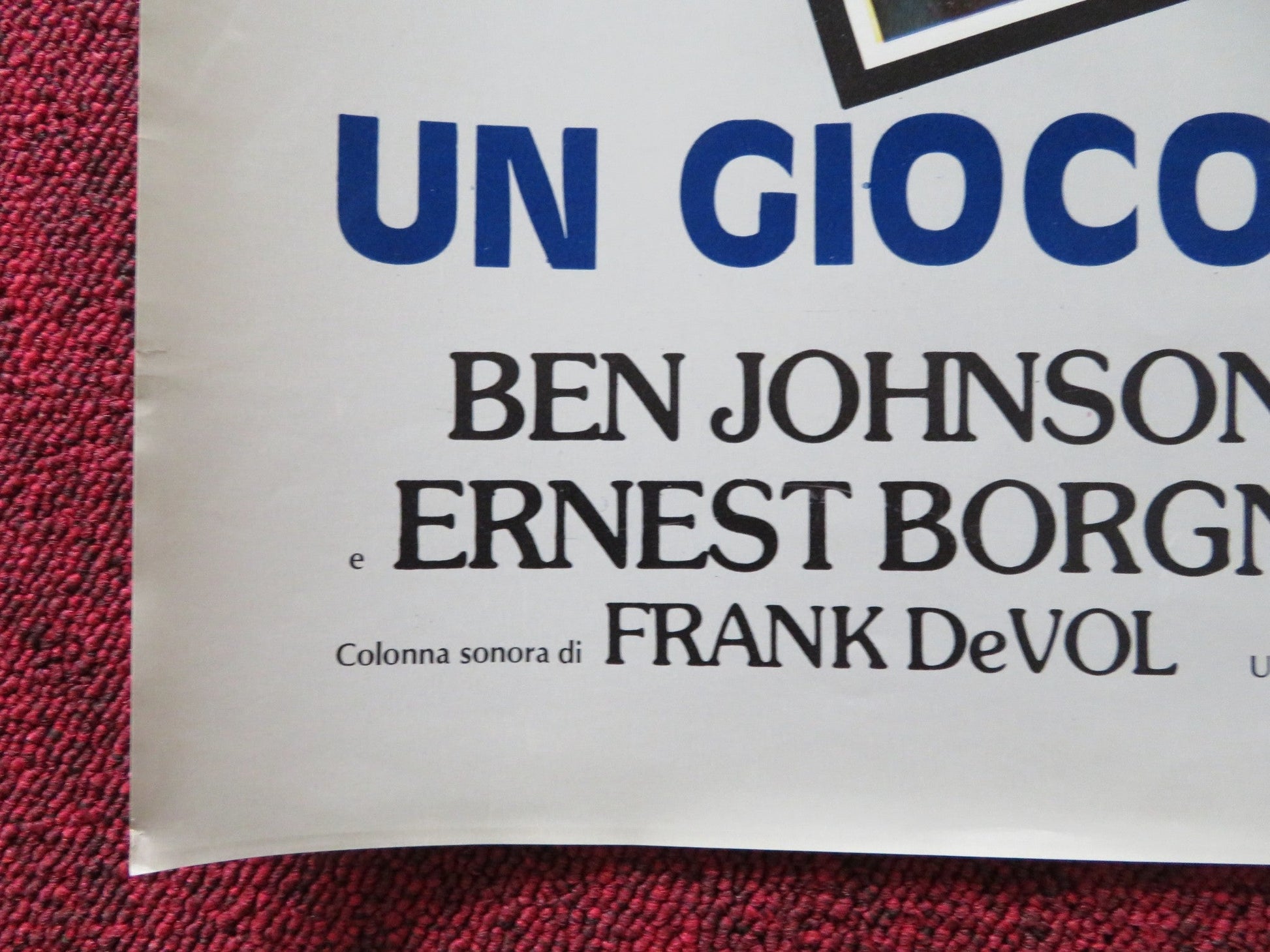 HUSTLE - A ITALIAN FOTOBUSTA POSTER BURT REYNOLDS CATHERINE DENEUVE 1975 Rendezvous Cinema Movie posters