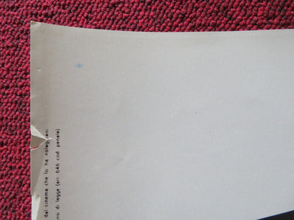 HUSTLE - A ITALIAN FOTOBUSTA POSTER BURT REYNOLDS CATHERINE DENEUVE 1975 Rendezvous Cinema Movie posters