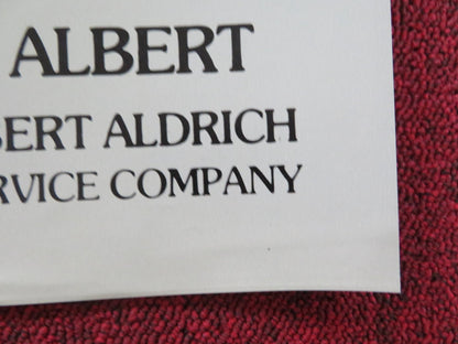 HUSTLE - A ITALIAN FOTOBUSTA POSTER BURT REYNOLDS CATHERINE DENEUVE 1975 Rendezvous Cinema Movie posters