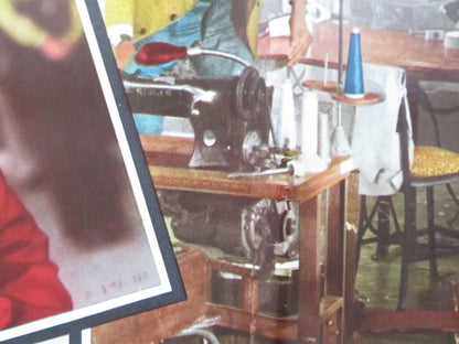 HUSTLE - B ITALIAN FOTOBUSTA POSTER BURT REYNOLDS CATHERINE DENEUVE 1975 Rendezvous Cinema Movie posters