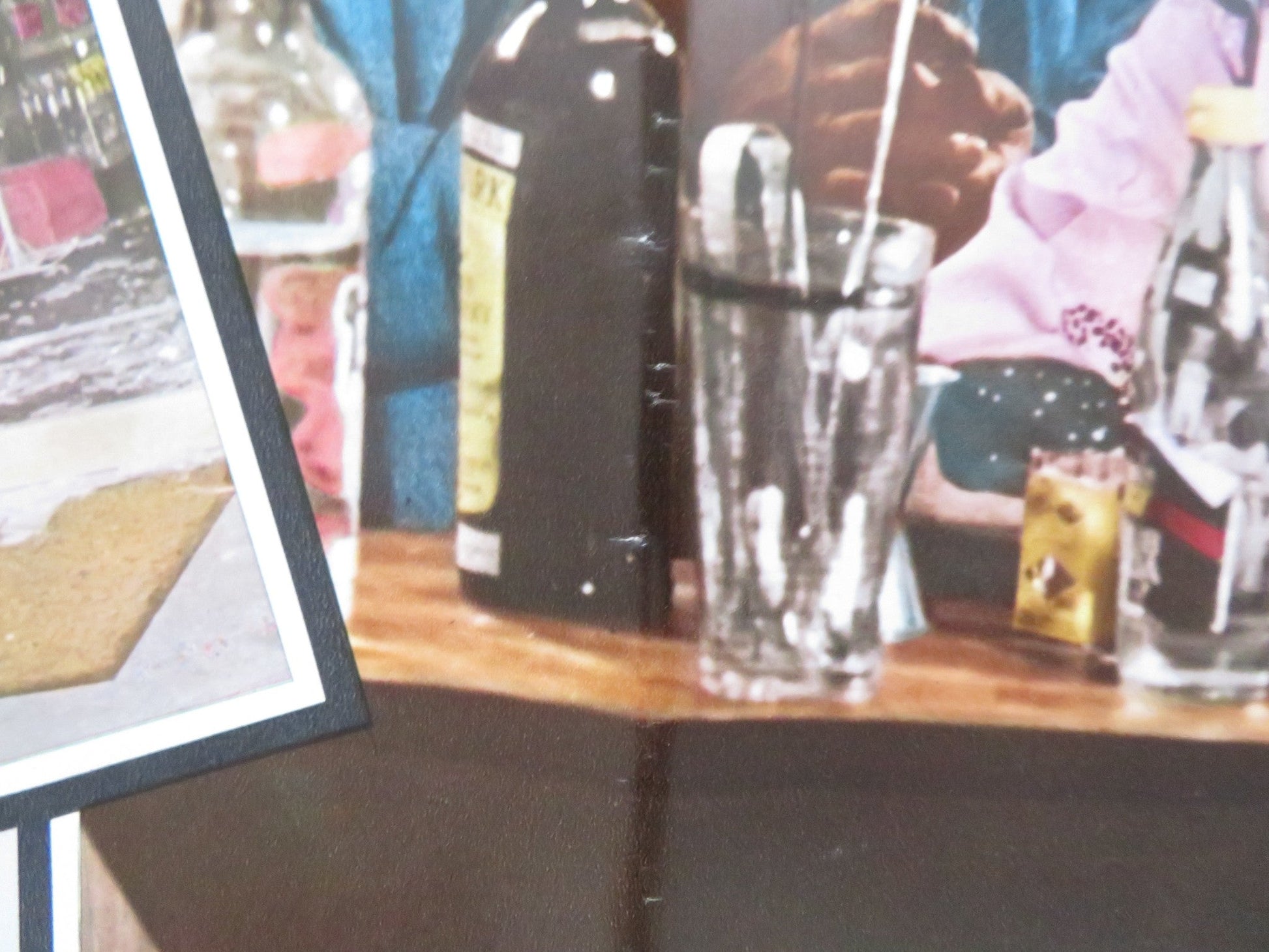 HUSTLE - C ITALIAN FOTOBUSTA POSTER BURT REYNOLDS CATHERINE DENEUVE 1975 Rendezvous Cinema Movie posters