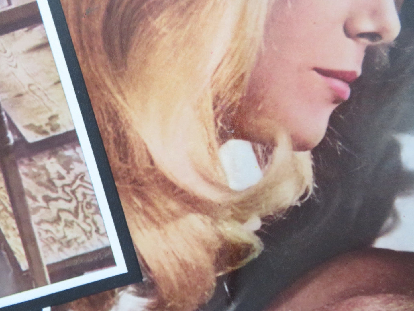 HUSTLE - F ITALIAN FOTOBUSTA POSTER BURT REYNOLDS CATHERINE DENEUVE 1975 Rendezvous Cinema Movie posters