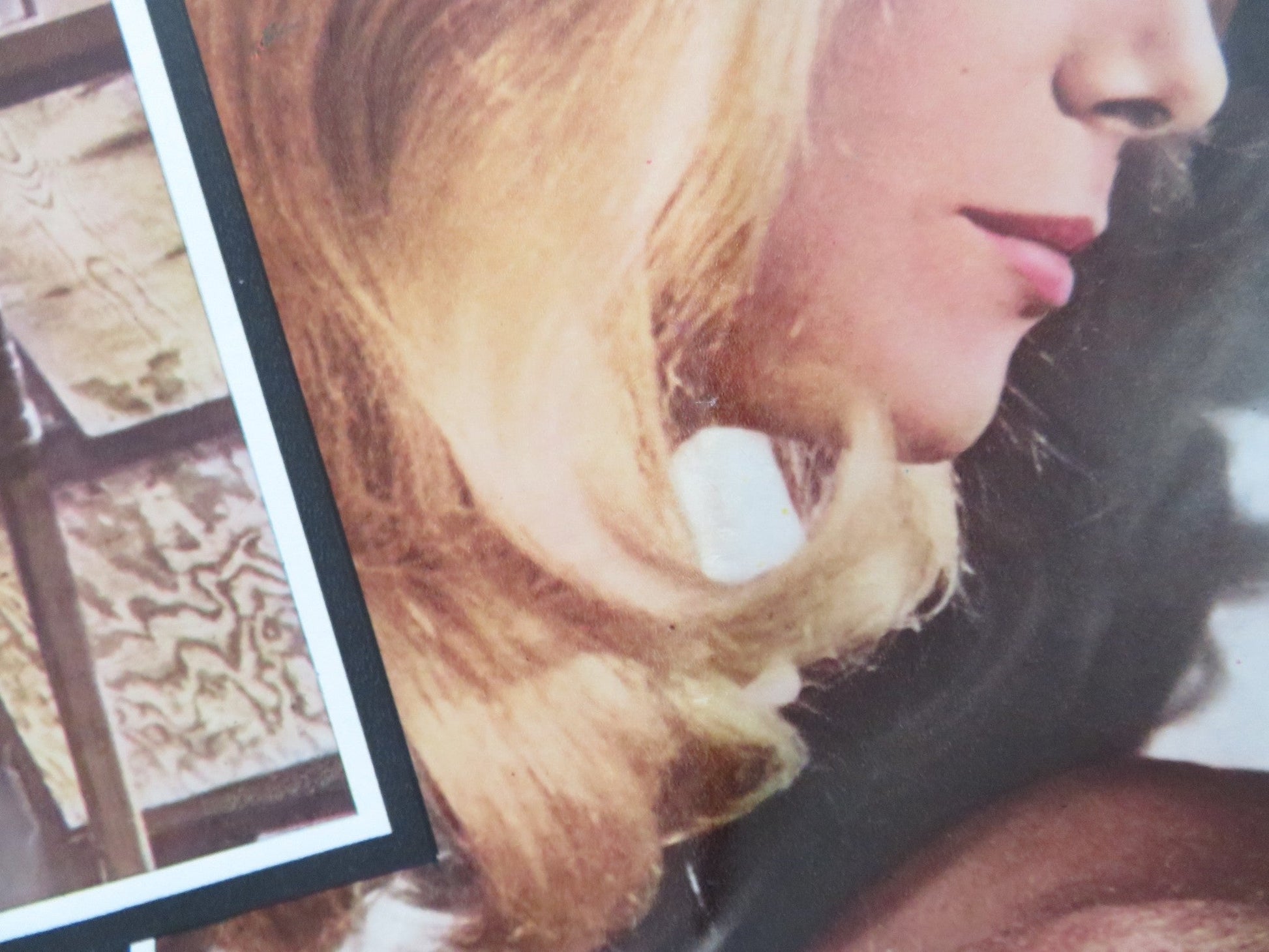 HUSTLE - F ITALIAN FOTOBUSTA POSTER BURT REYNOLDS CATHERINE DENEUVE 1975 Rendezvous Cinema Movie posters