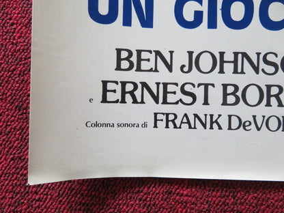 HUSTLE - G ITALIAN FOTOBUSTA POSTER BURT REYNOLDS CATHERINE DENEUVE 1975 Rendezvous Cinema Movie posters