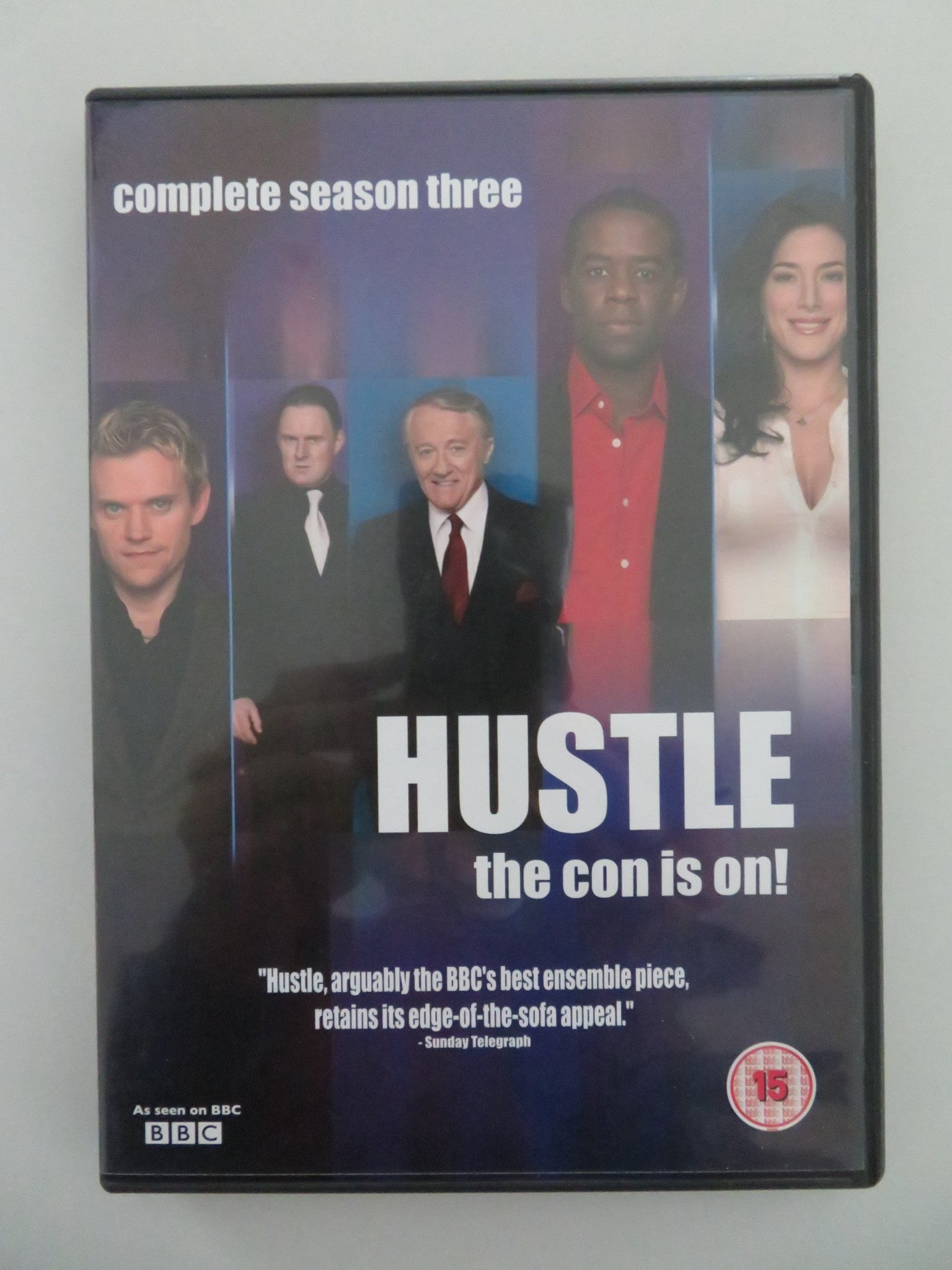 HUSTLE SEASON THREE - 2 DISC (DVD) ROBERT VAUGHN ADRIAN LESTER 2006 REGION 2 Movie posters