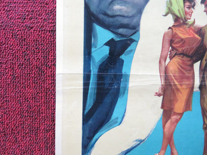 ALL THE OTHER GIRLS DO! ITALIAN LOCANDINA POSTER FOLCO LULLI JACQUES PERRIN 1964 - Rendezvous Cinema