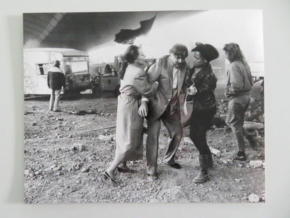 SAMMY AND ROSIE GET LAID - A MOVIE STILL PHOTO LOT OF 10 FRANCES BARBER 1987 - Rendezvous Cinema