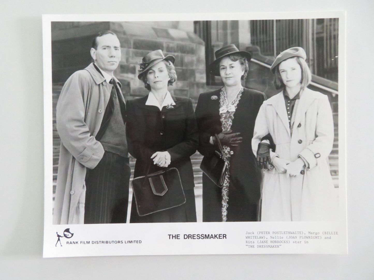 THE DRESSMAKER MOVIE STILL PHOTO LOT OF 6 BILLIE WHITELAW JOAN PLOWRIGHT 1988 - Rendezvous Cinema