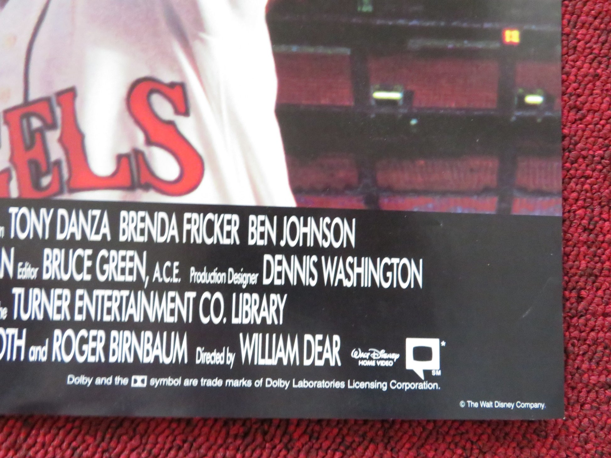 ANGELS IN THE OUTFIELD VHS VIDEO POSTER DANNY GLOVER CHRISTOPHER LLOYD 1994 - Rendezvous Cinema