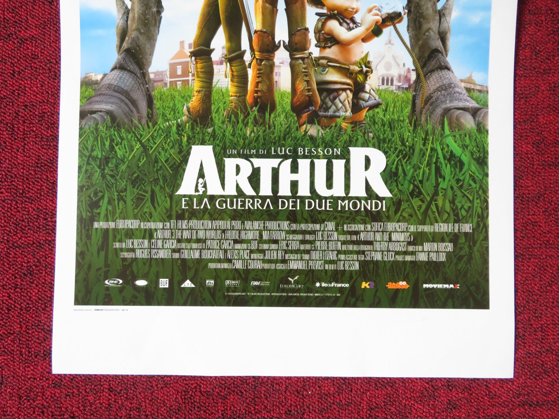 ARTHUR 3: THE WAR OF THE TWO WORLDS ITALIAN LOCANDINA POSTER MIA FARROW 2010 - Rendezvous Cinema