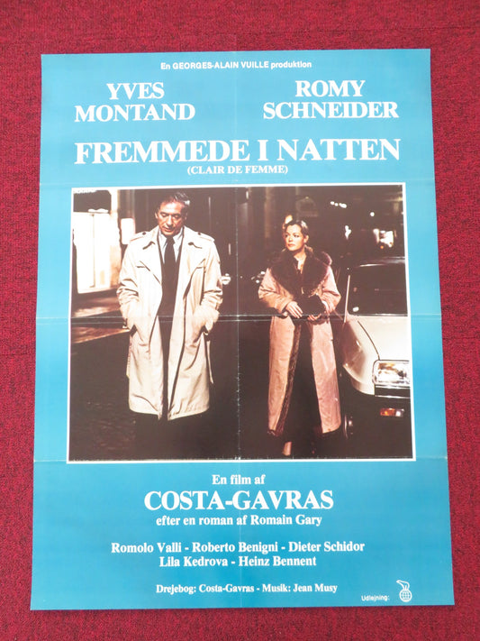WOMANLIGHT DANISH POSTER ROLLED YVES MONTAND ROMY SCHNEIDER 1980 - Rendezvous Cinema