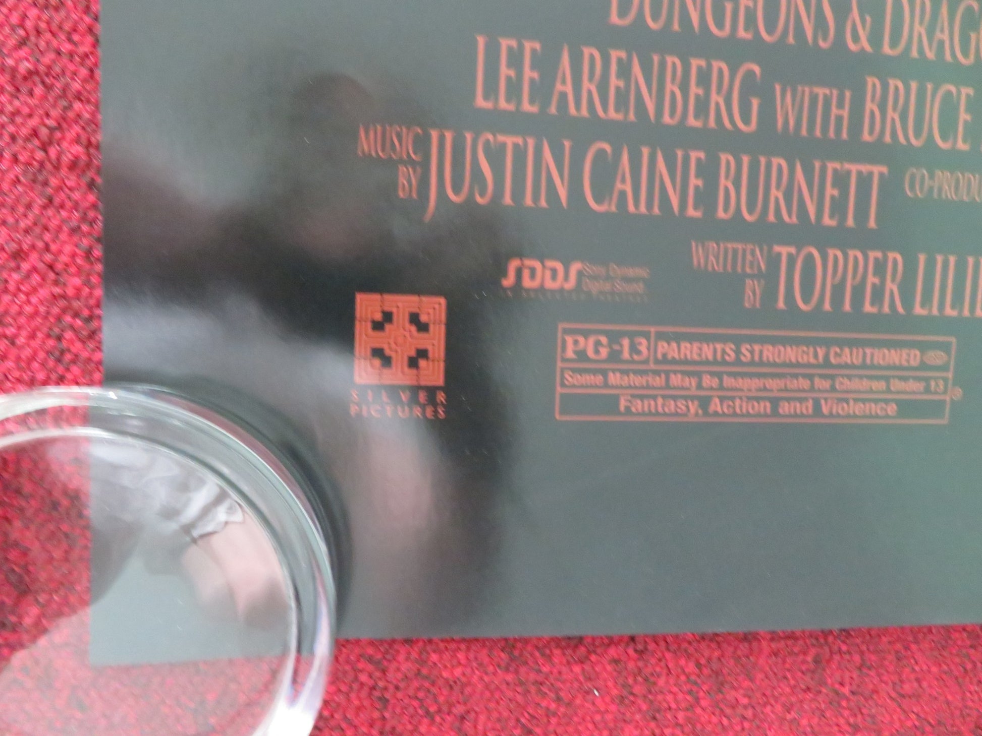 DUNGEONS & DRAGONS US ONE SHEET ROLLED POSTER JEREMY IRONS THORA BIRCH 2000 - Rendezvous Cinema