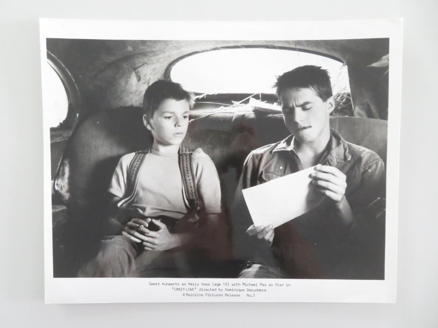 CRAZY LOVE MOVIE STILL PHOTO GEERT HUNAERTS MICHAEL PAS 1987 - Rendezvous Cinema