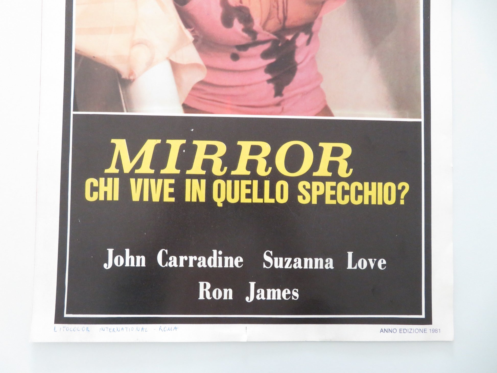 MIRROR: CHI VIVE IN QUELLO SPECCHIO? ITALIAN LOCANDINA POSTER J. CARRADINE 1981 - Rendezvous Cinema