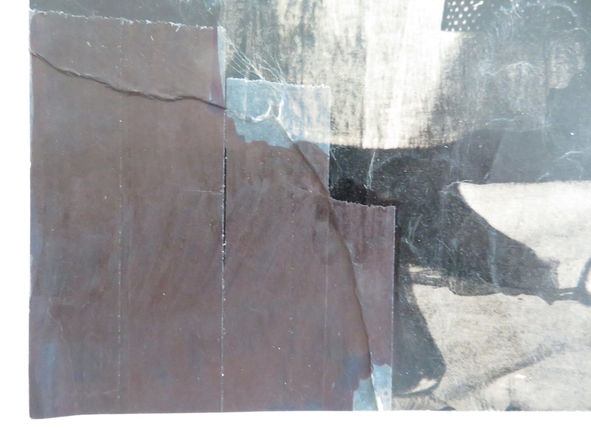 ESCAPE BY NIGHT ITALIAN FOTOBUSTA POSTER LEO GENN GIOVANNA RALLI 1960 - Rendezvous Cinema