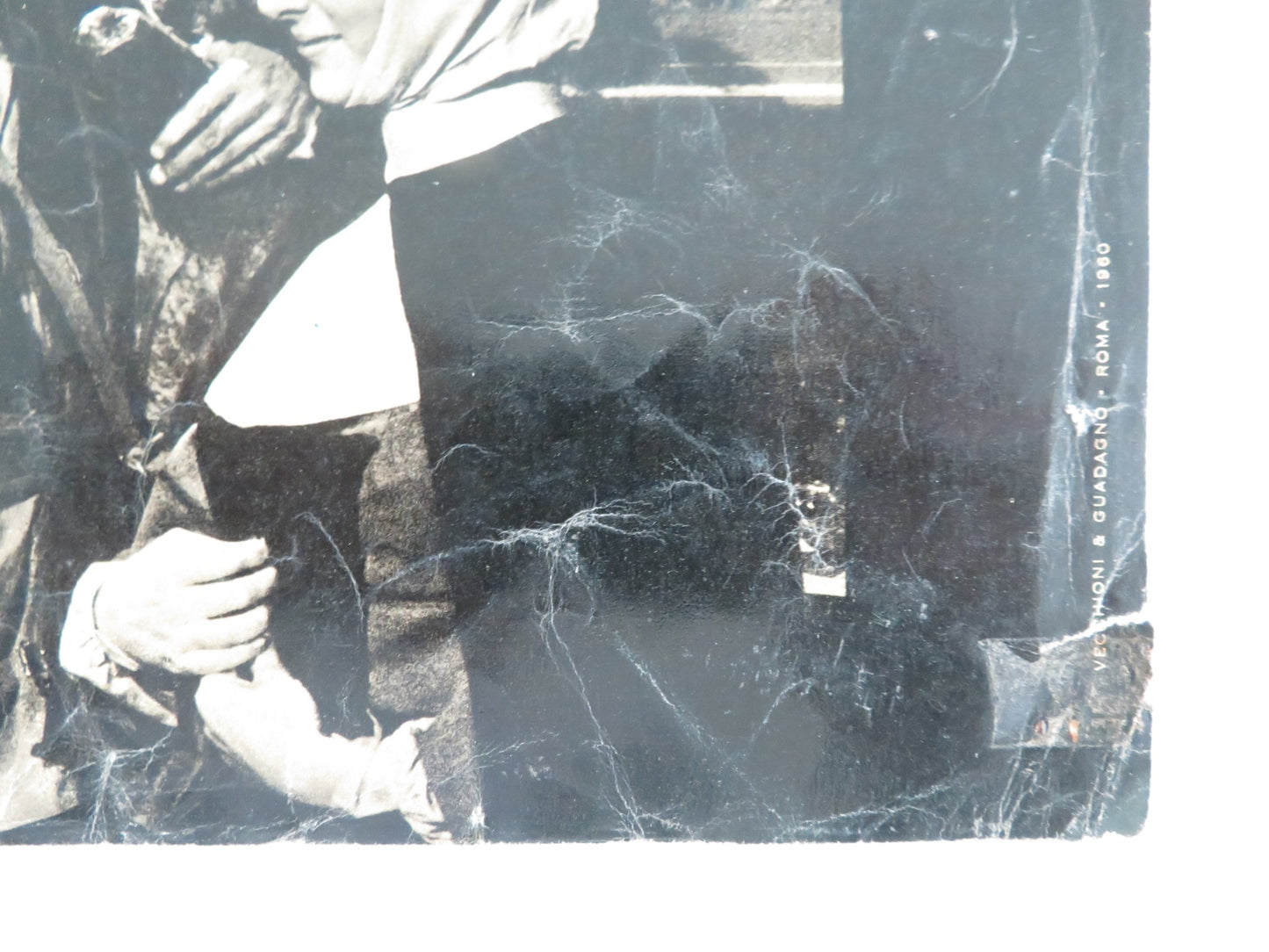 ESCAPE BY NIGHT ITALIAN FOTOBUSTA POSTER LEO GENN GIOVANNA RALLI 1960 - Rendezvous Cinema