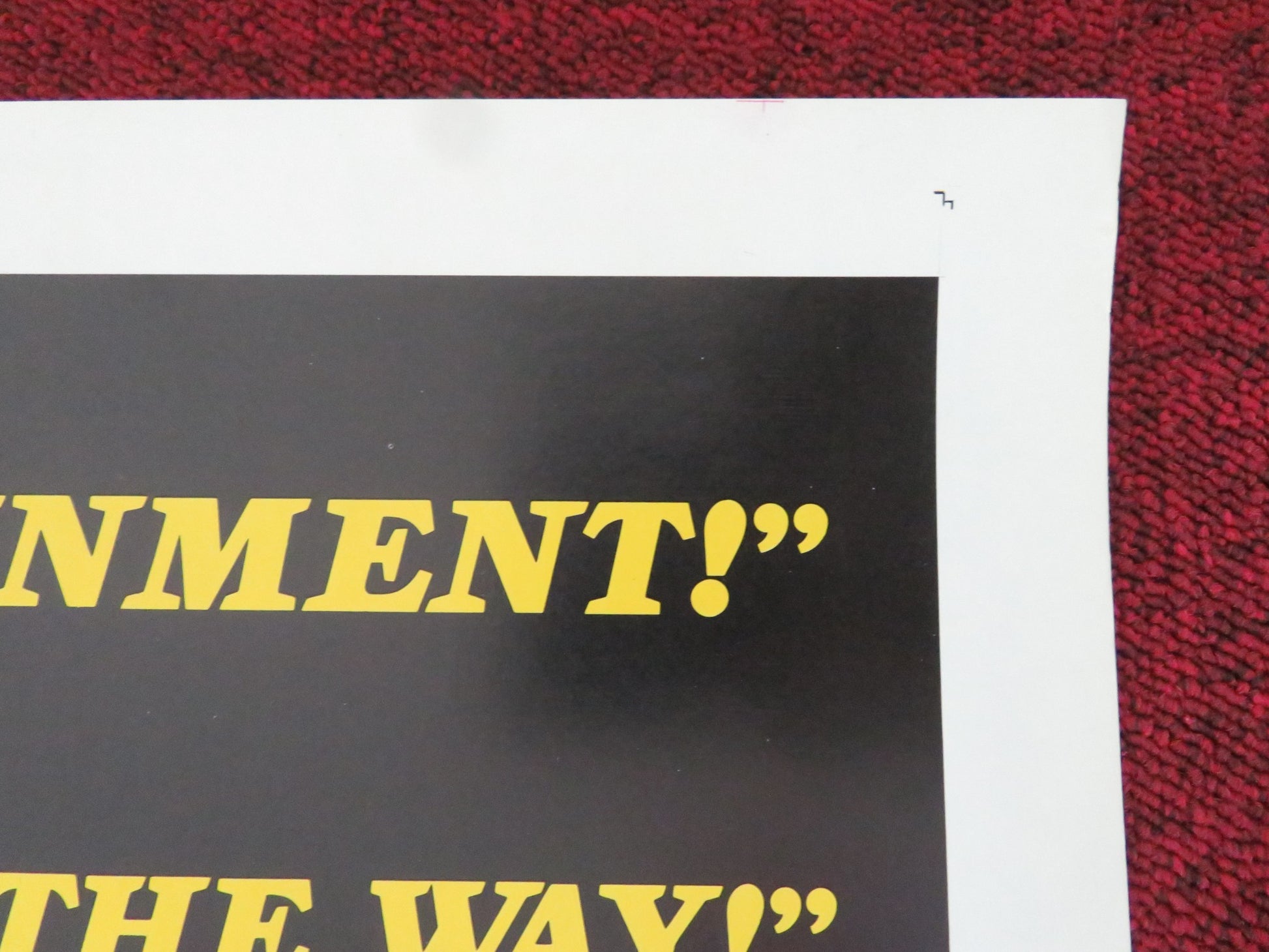 THE CAT AND THE CANARY US TRI FOLDED ONE SHEET ROLLED POSTER HONOR BLACKMAN 1978 - Rendezvous Cinema