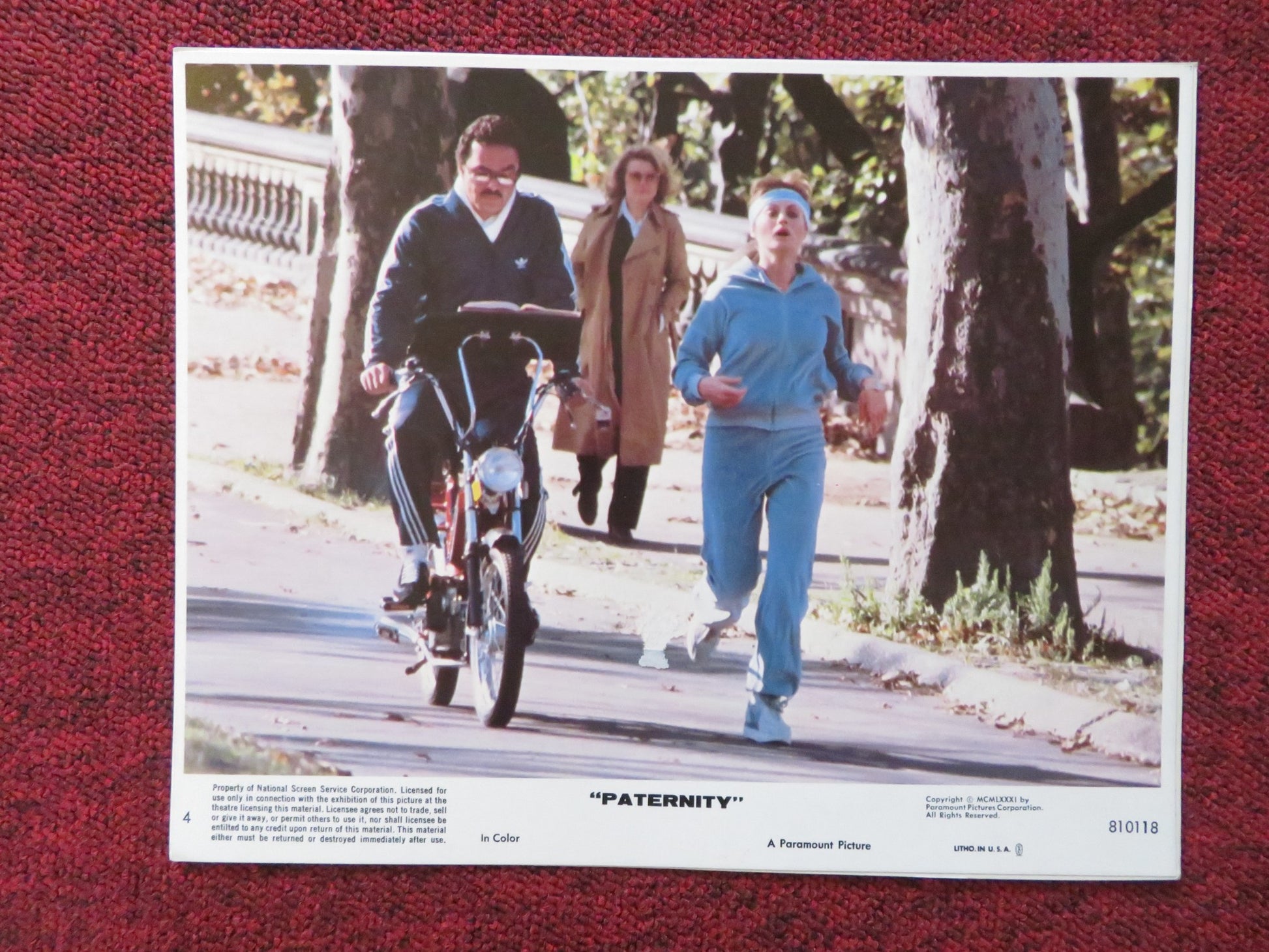 PATERNITY - 4 LOBBY CARD BURT REYNOLDS 1981 - Rendezvous Cinema
