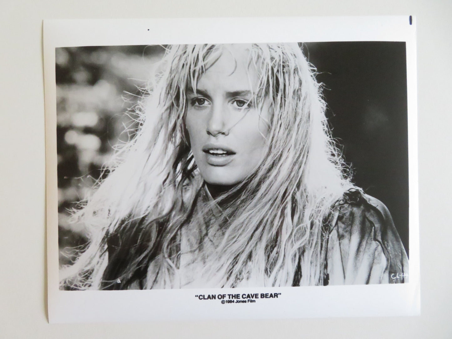 CLAN OF THE CAVE BEAR MOVIE STILL PHOTO LOT OF 8 DARYL HANNAH PAMELA REED 1986
