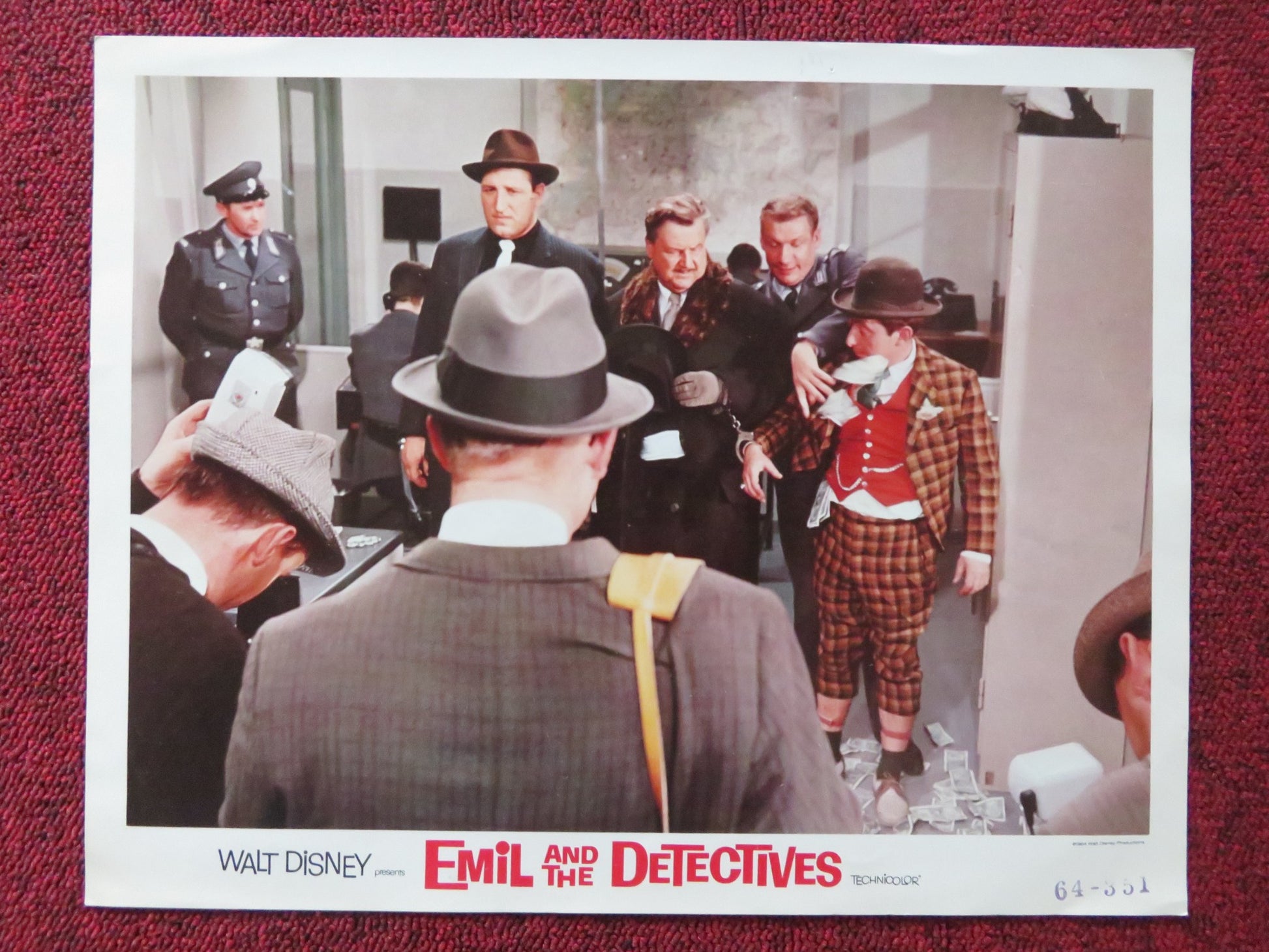 EMIL AND THE DETECTIVES US LOBBY CARD FULL SET DISNEY WALTER SLEZAK 1964 - Rendezvous Cinema