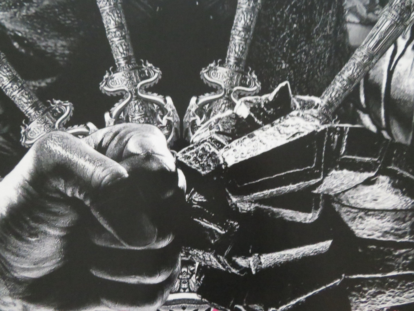 THE MAN WITH THE IRON FISTS UK QUAD ROLLED POSTER LUCY LIU RZA R. CROWE 2012