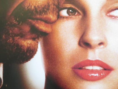 HIGH CRIMES VERSION A - b US ONE SHEET ROLLED POSTER ASHLEY JUDD M. FREEMAN 2002 - Rendezvous Cinema